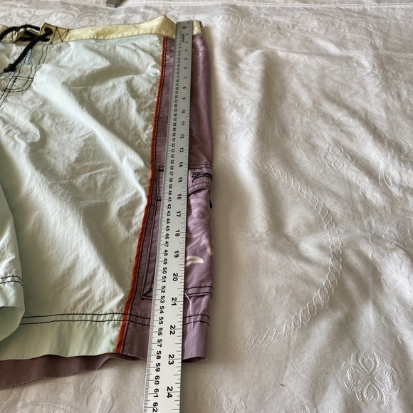 Tommy Bahama Relax Men's Purple Swim Trunks Mesh Lined Board Shorts Size XXL - Picture 12 of 13